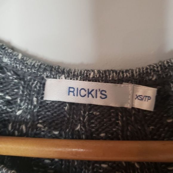 3 for $25 Ricki's Grey Gray Ladies Sweater Top Extra Small XS - Picture 4 of 7
